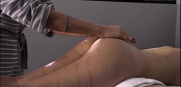  Jennifer Lorentz very hot massage for a virgin babe